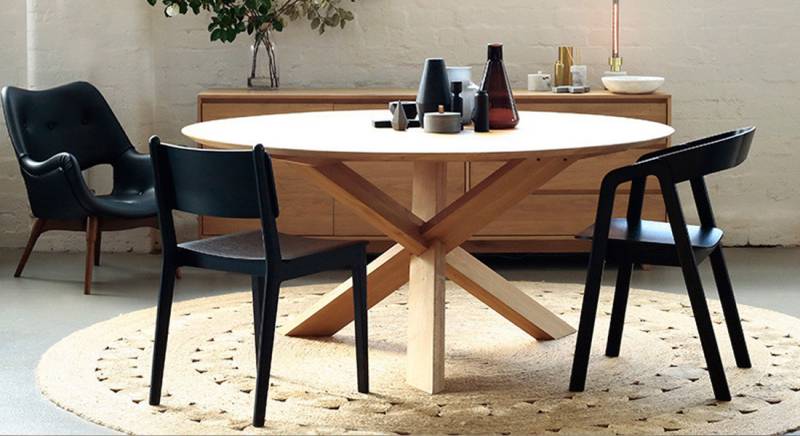 table ronde en bois